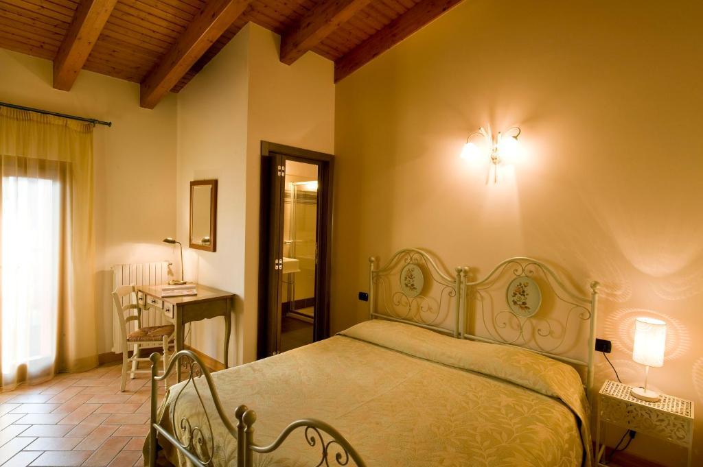 Hotel Noce Brescia Room photo